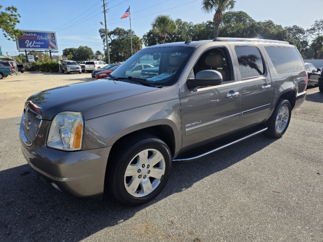 2013 GMC Yukon XL Denali