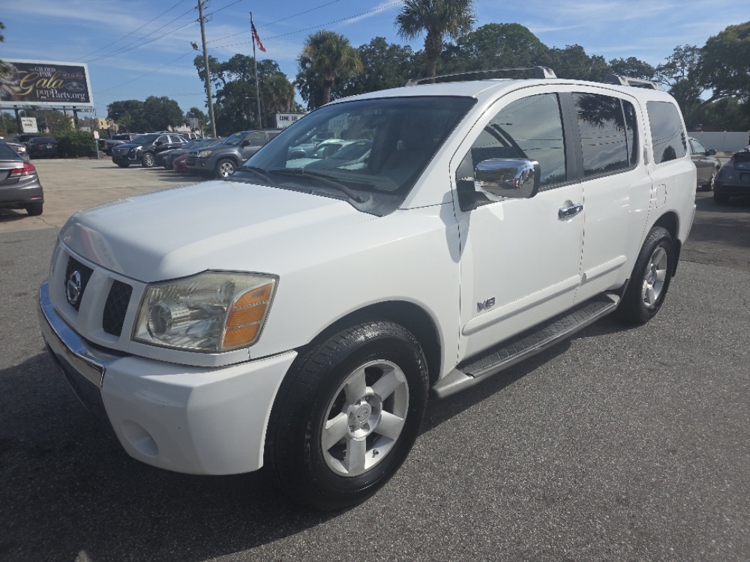 2005 Nissan Armada SE