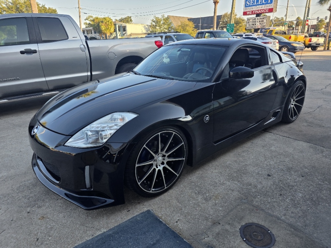 2004 Nissan 350Z Base