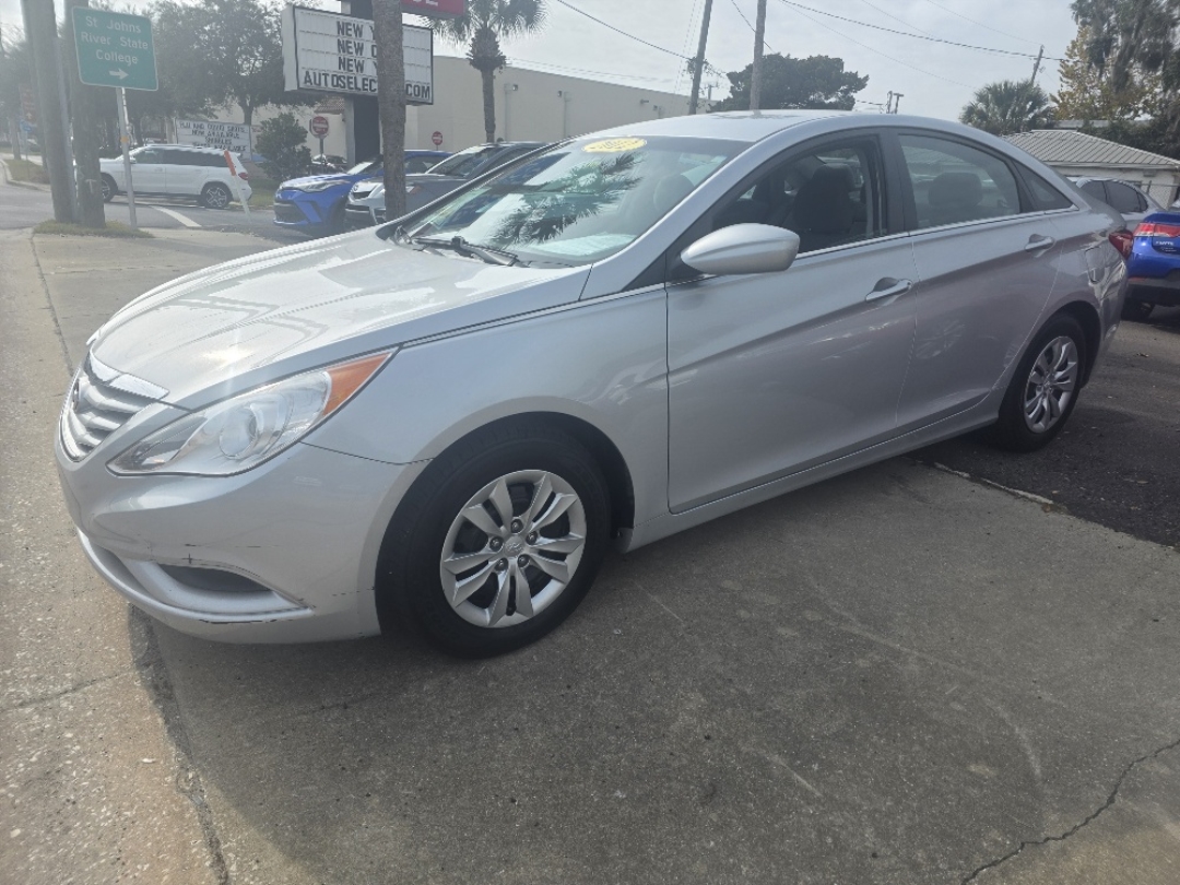 2012 Hyundai SONATA GLS