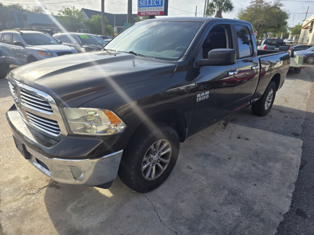 2013 Ram 1500 SLT