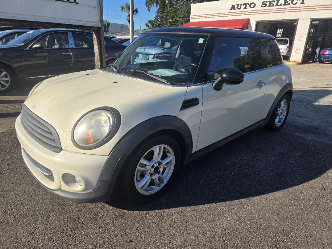 2011 MINI Cooper Base